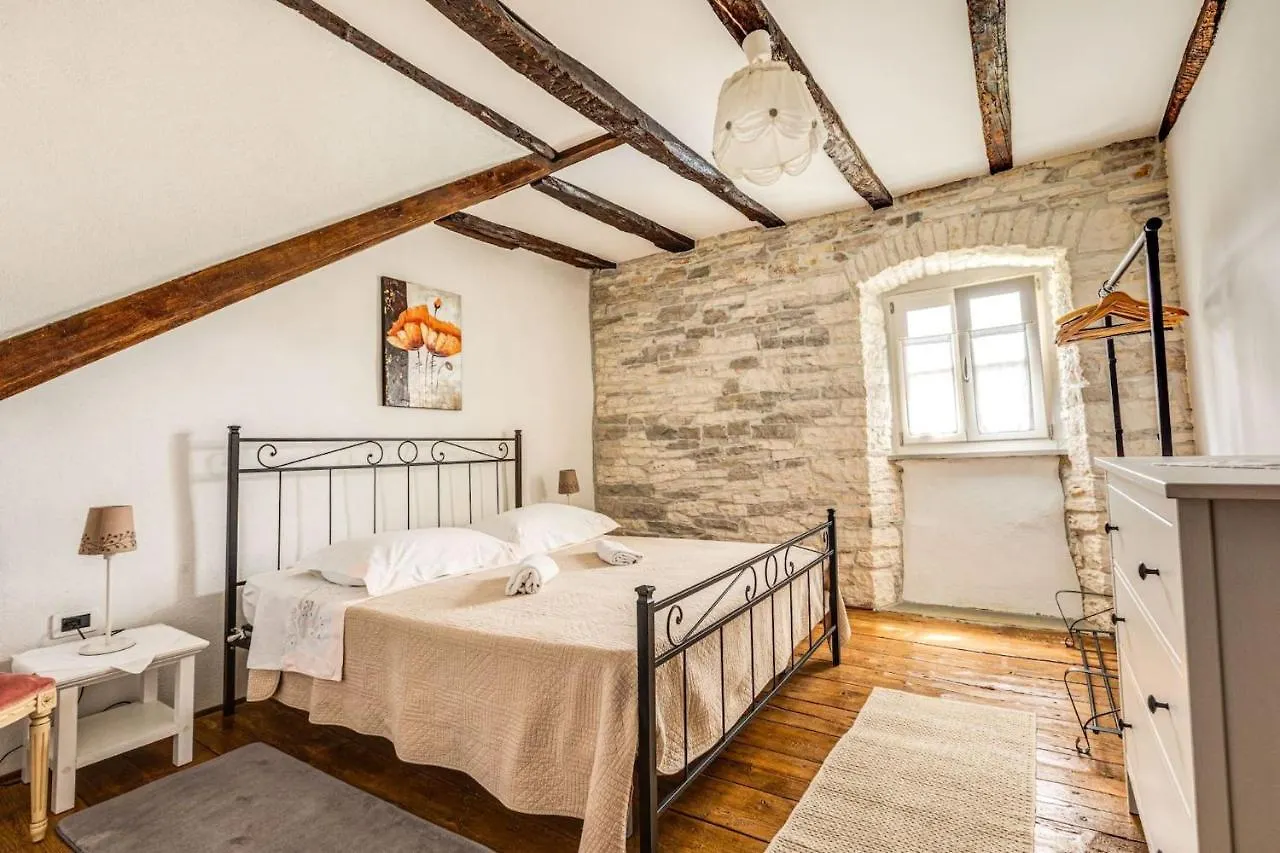 Rustic Villa Casa Mazuli With Pool In Grožnjan